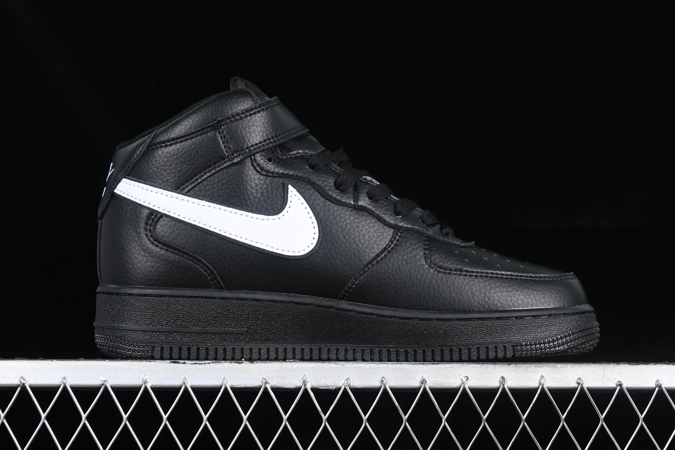 All categories Nk Air Force 1 Air Force series Nk Air Force 1 Mid Air Force mid-top Nk Air Force 1'07 Low Customized Air Force One mid-top casual sneakers CW2289-111